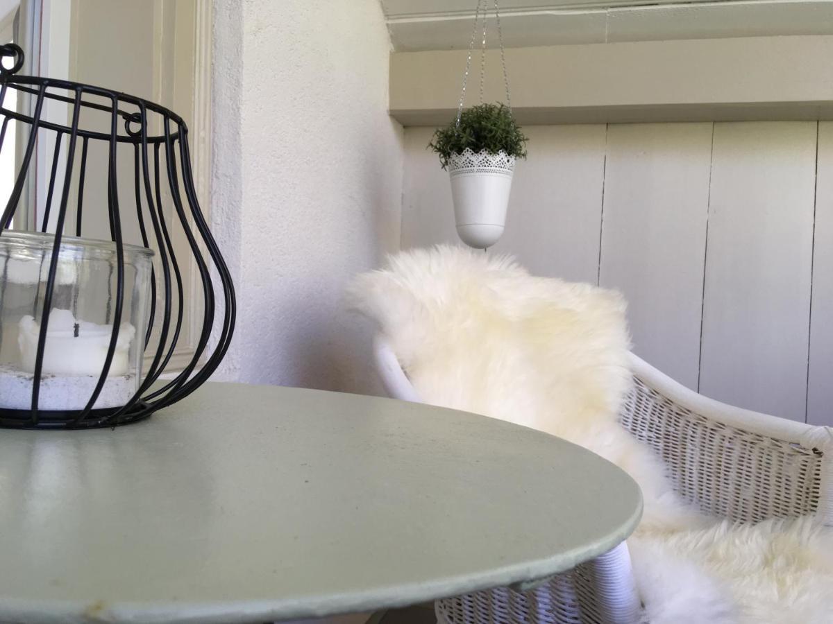 B3 Apartment Gsteigwiler Eksteriør billede